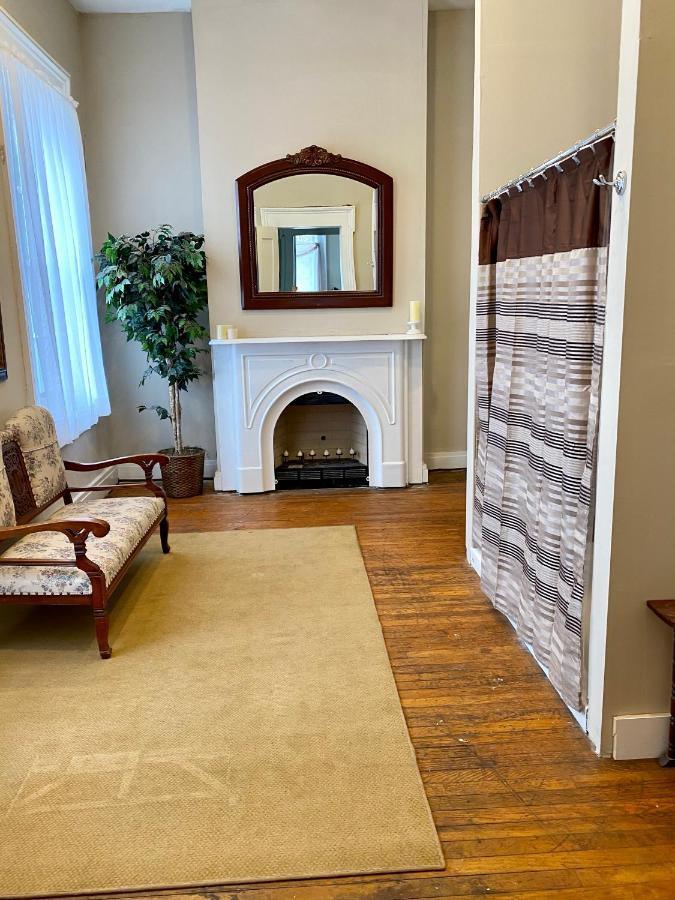 Historic Mcdonald Airbnb *
